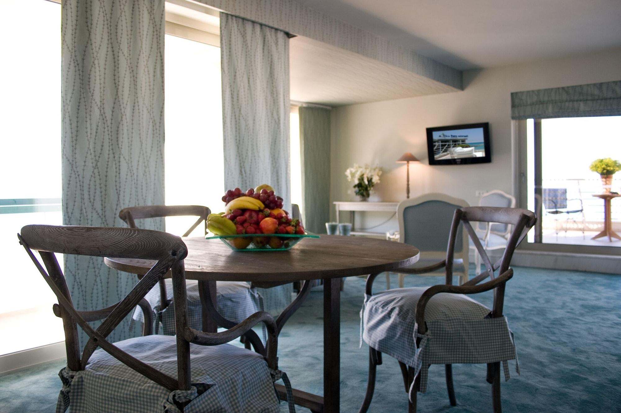 Aquila Porto 5*