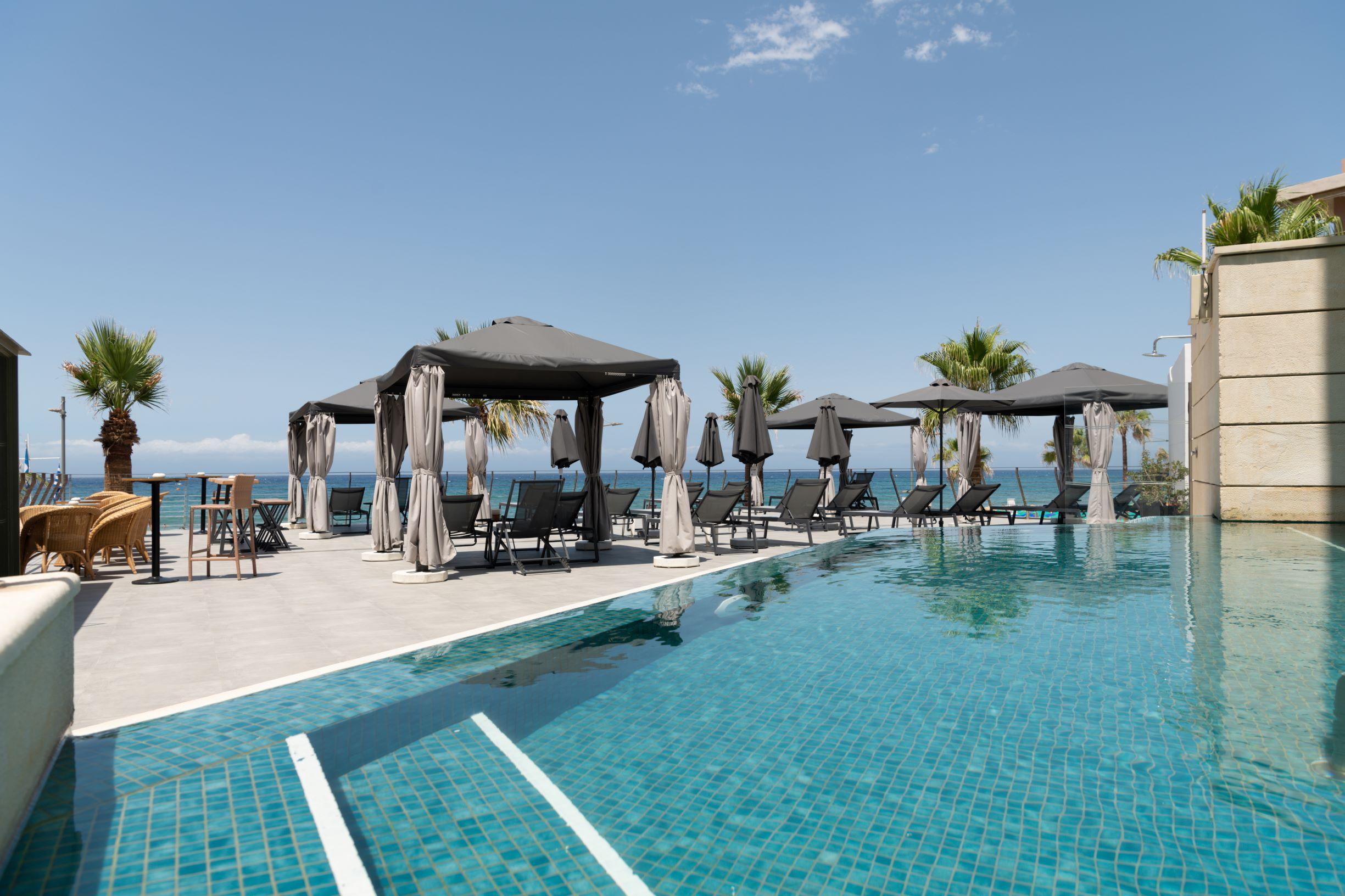 Aquila Porto Ξενοδοχείο 5*