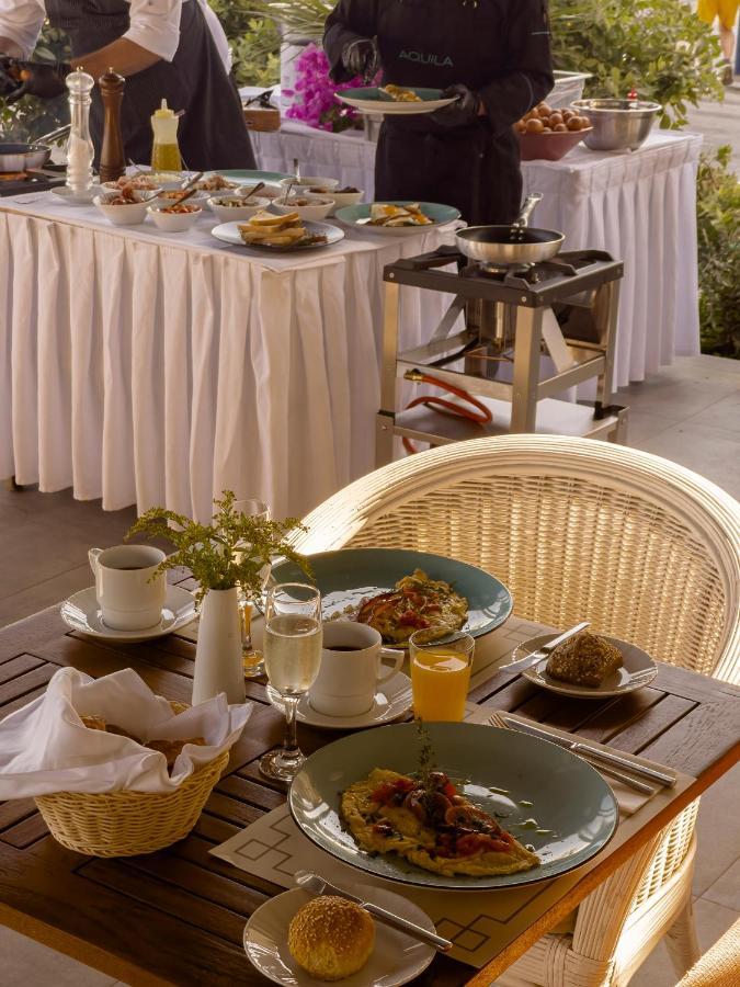 Aquila Porto Ξενοδοχείο 5*